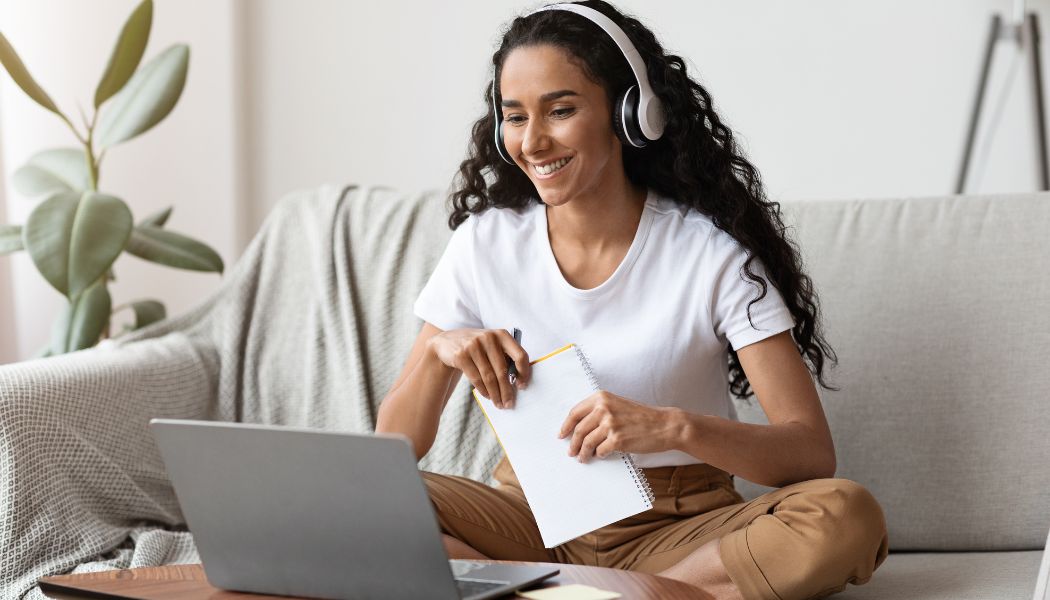 25 Strategies to Stay Motivated While Taking Online Courses